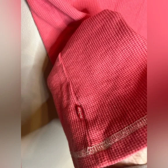 Levi’s Henley - Picture 11 of 14